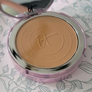 NIB IT Cosmetics CC+ Airbrush Perfecting Powder | Shade Rich